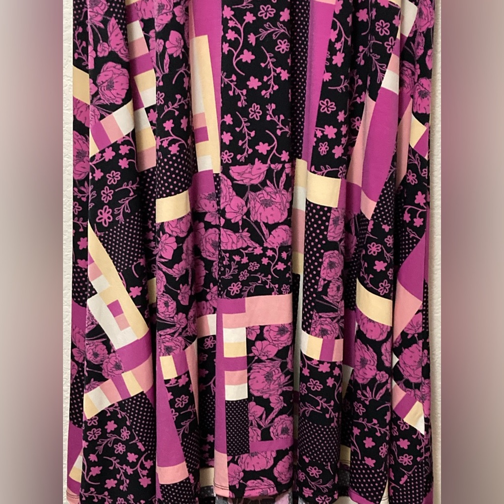 LuLaRoe Rosie’s Patchwork Floral Pattern Maxi Ski… - image 2